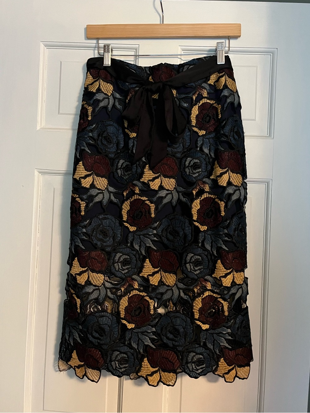 Eliza J floral Lace Overlay Pencil Skirt - Black with Navy, Burgundy & Gold Acce